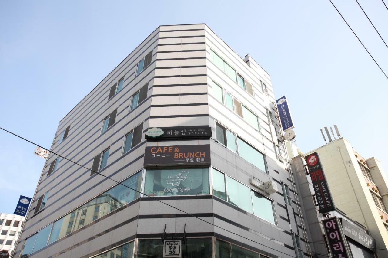 Sky Island Guesthouse Busan Eksteriør billede